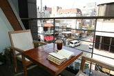 Toy (Book Cafe)