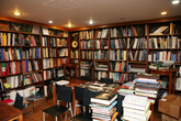 VOOK'S (Book Cafe)