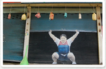 A Cheerful Space and Workplace for Market Vendors