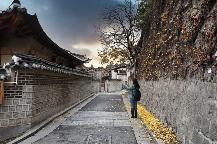 Bukchon Hanok Village