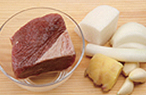 牛胸肉400克、水3升、调味料