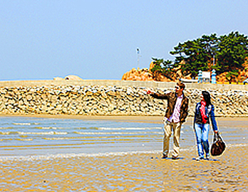 乙旺里海水浴場