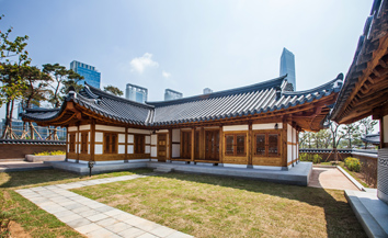 로얄 스위트 마당