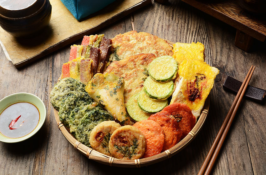 “Gui” (platos a la parrilla), “Sanjeok” (brochetas de ternera y vegetales), “Jijim” (platos fritos)