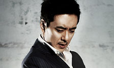 Park Cheol-yeong, interpretado por Kim Seung-woo 