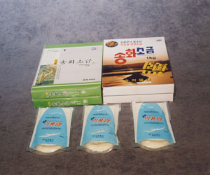 송화소금