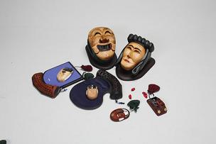전통 탈 지압 마우스