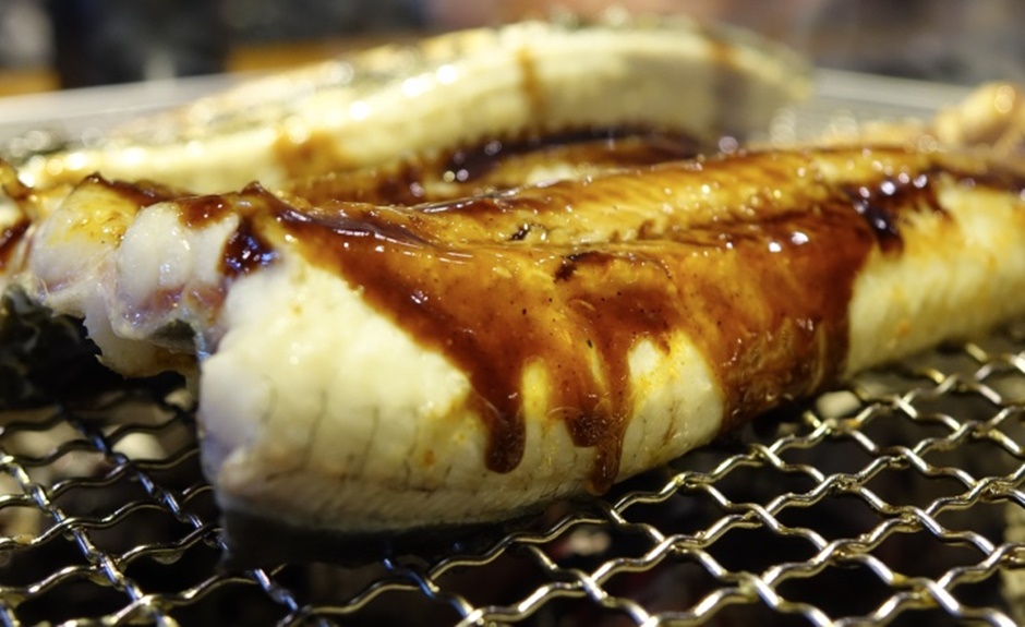 永沙亭淡水ウナギ直販場