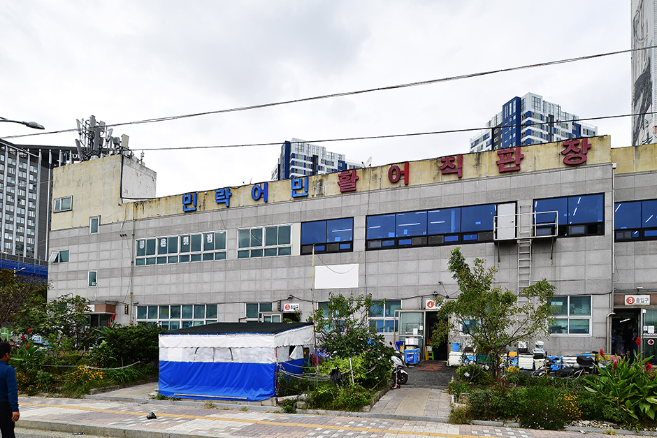 民乐渔民活鱼直销店