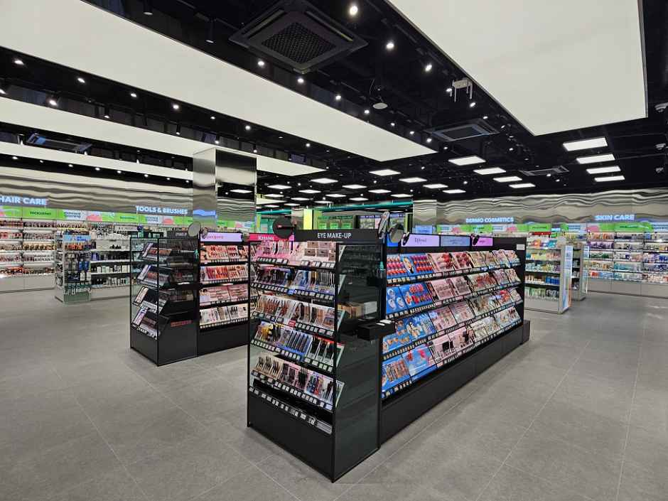 올리브영 홍대입구역점