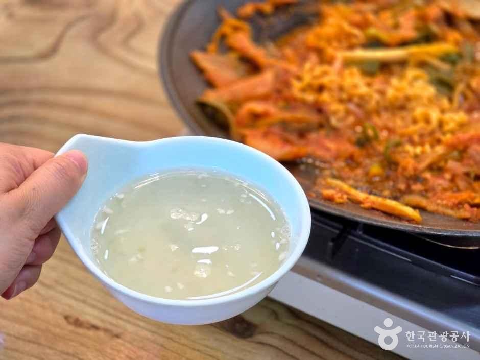 의정부명물부대찌개본점