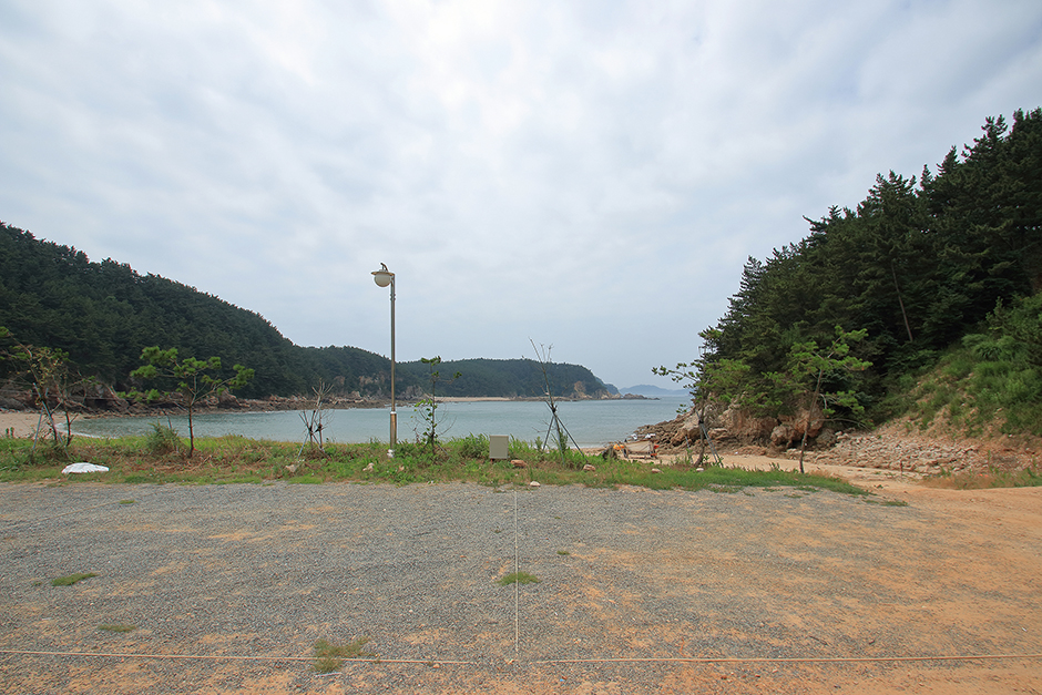 Seohae Ttangkkeut Paldo-ri Achinae Campground