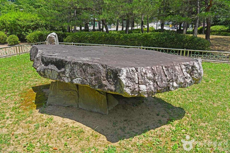 沃川 石灘里 支石墓