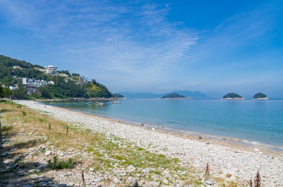 Museulmokhaebyeon Beach