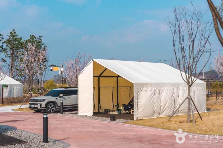 복하천 제3수변공원 캠핑장