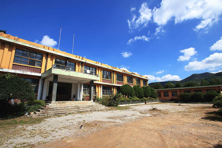 俗离山Sanarae露营地