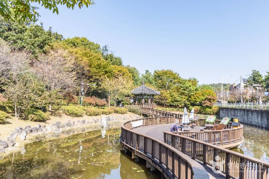 宫洞水库生态公园
