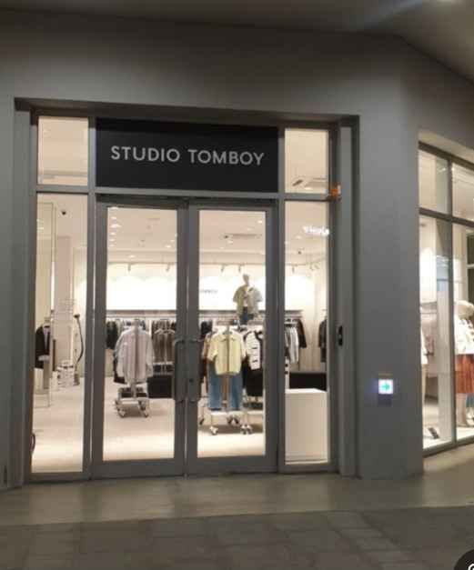 Studio Tomboy 新世界Simon高级奥特莱斯 釜山店