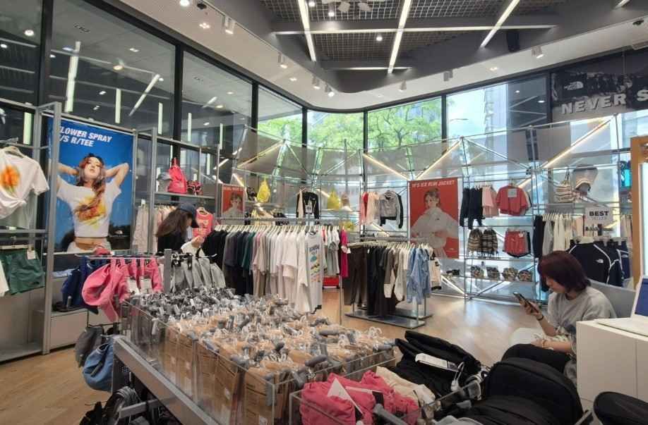 The North Face Myeongdong Branch[Tax Refund Shop](노스페이스 명동점)