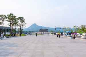 A 3-Day K-Pop Fan Itinerary for Seoul (With Real Meals Built In)