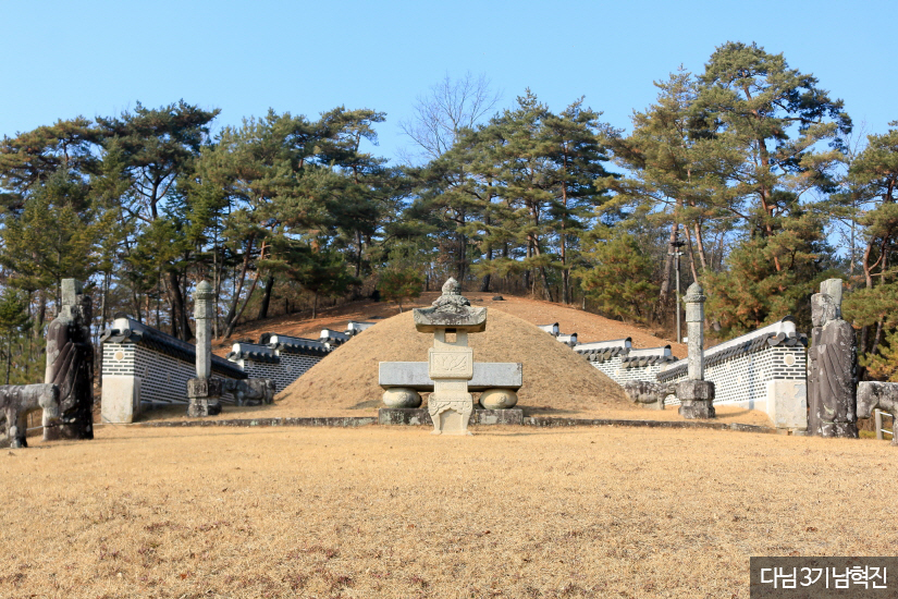 Yeongwol Jangneung Royal Tomb [UNESCO World Heritage] (영월 장릉(단종) [유네스코 ...