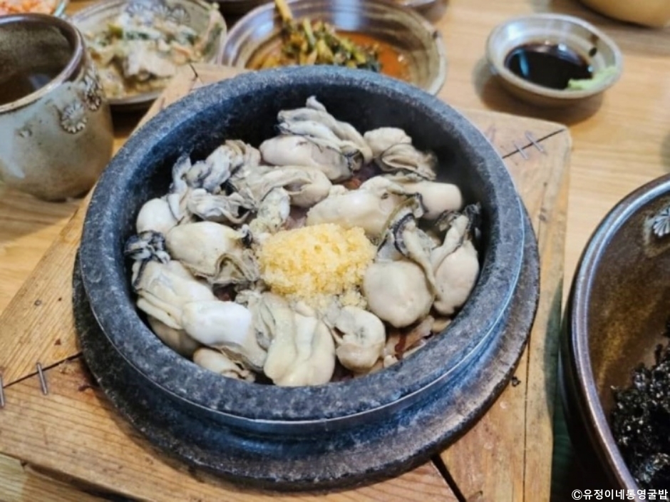 ユジョンネ統営カキご飯