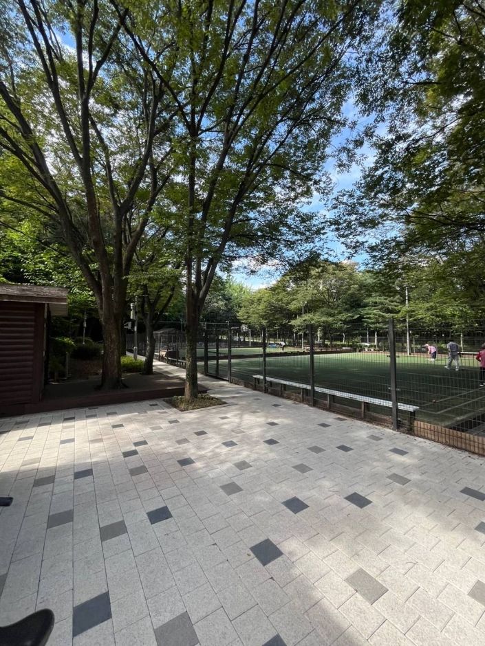 Gyenam Neighborhood Park