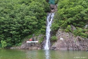 동창천 청룡폭포(청룡인공폭포)