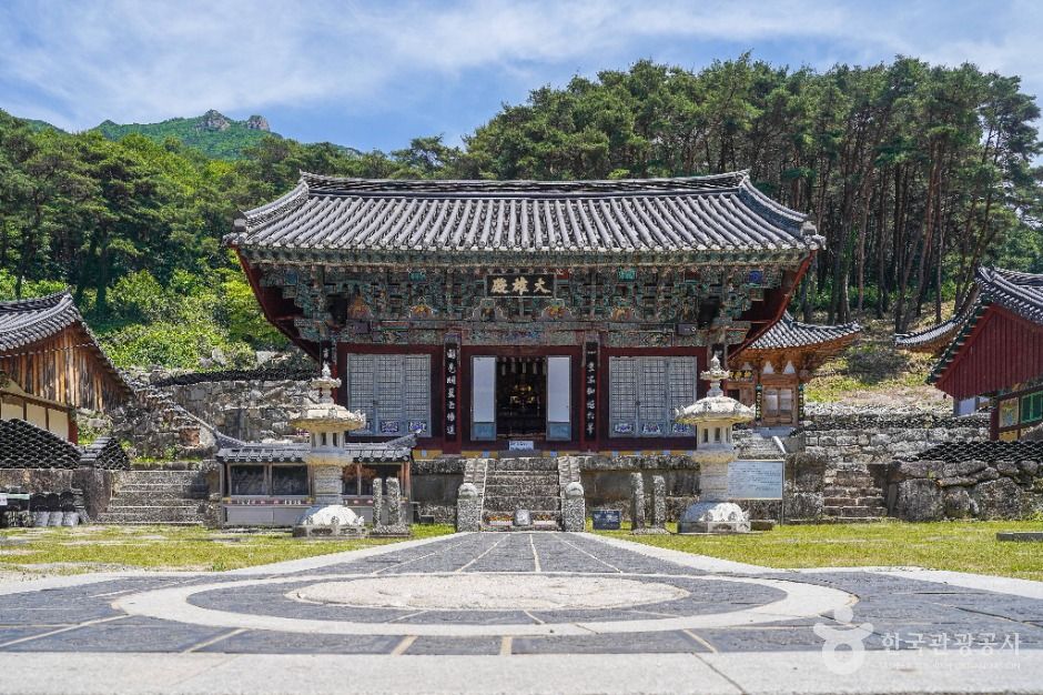 Yugasa Temple, Biseulsan Mountain