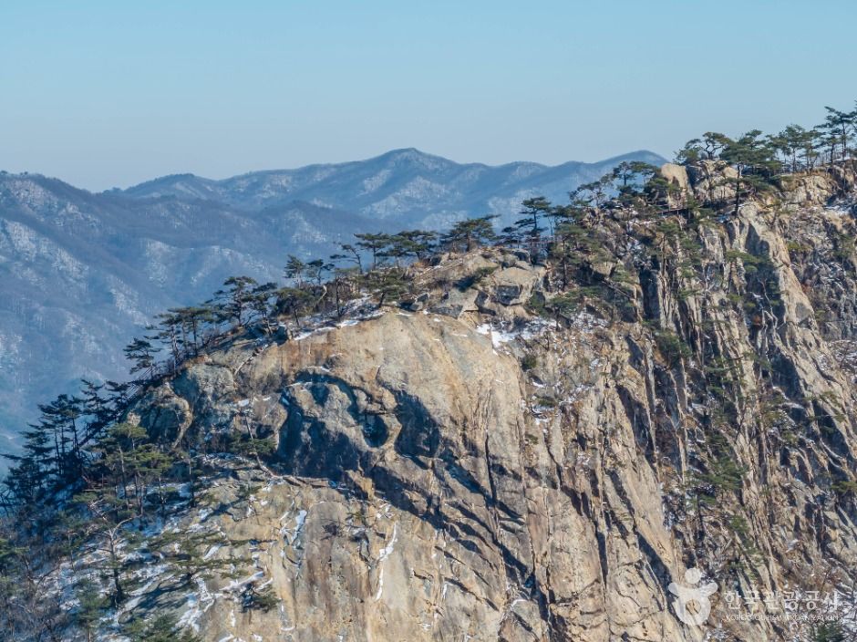 黄腸山