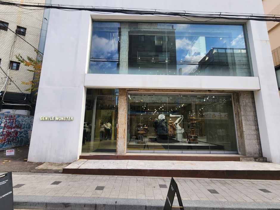 [事后免税店]GENTLE MONSTER弘大旗舰店