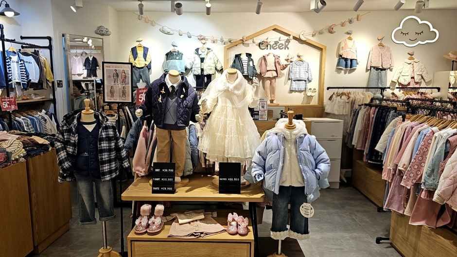 치크 뉴코아아울렛 평촌점