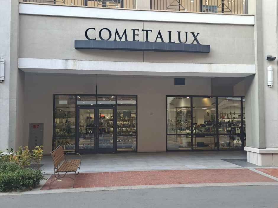 코메타엘엑스 신세계사이먼프리미엄아울렛 파주점