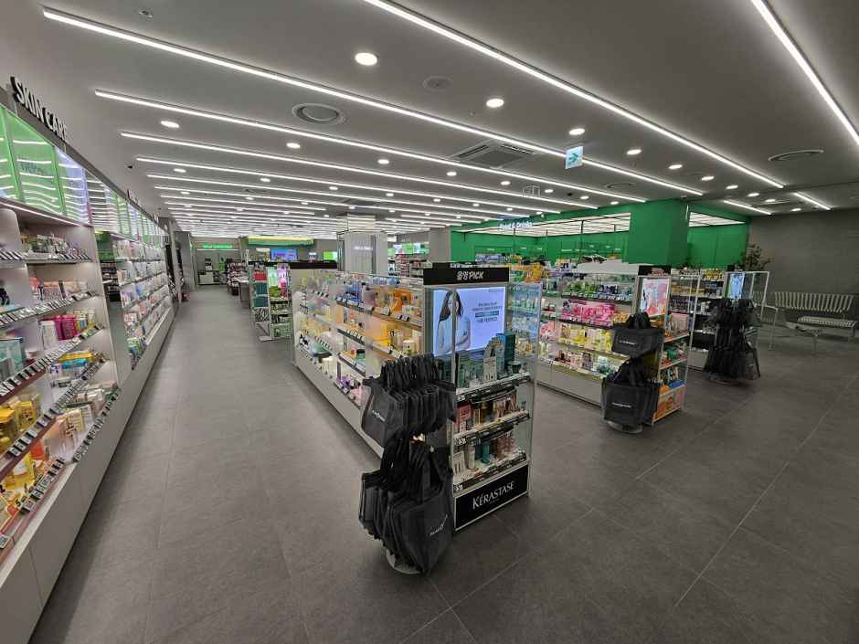 [事後免税店] Olive Young・新世界サイモンプレミアムアウトレットシフン（始興）店(올리브영 신세계사이먼프리미엄아울렛 시흥점)