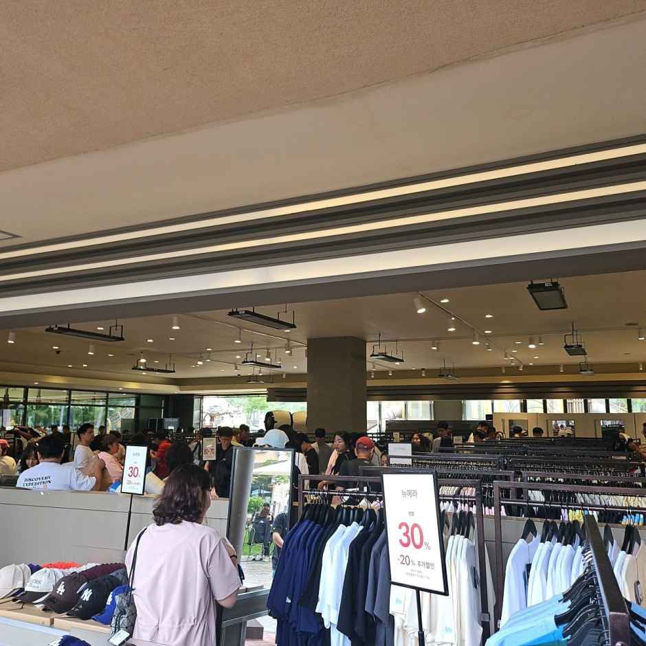 [事後免税店] DYNAFIT（ディナフィット）・ロッテモールクァンギョ（光教）店(다이나핏 롯데몰 광교점)