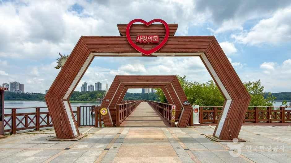 은파 물빛다리