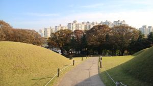 서울 방이동 고분군_고분 관광지 산책길 미리보기