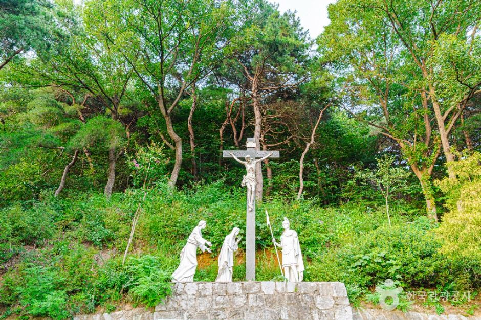 致命子山聖地