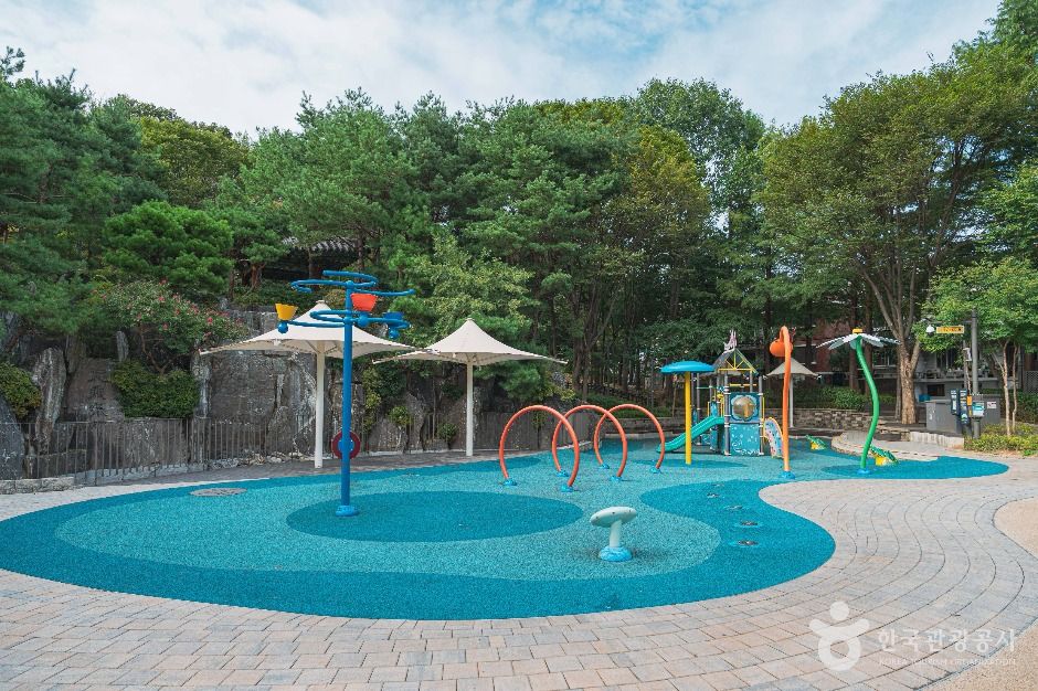 水落山唐古介地区公园