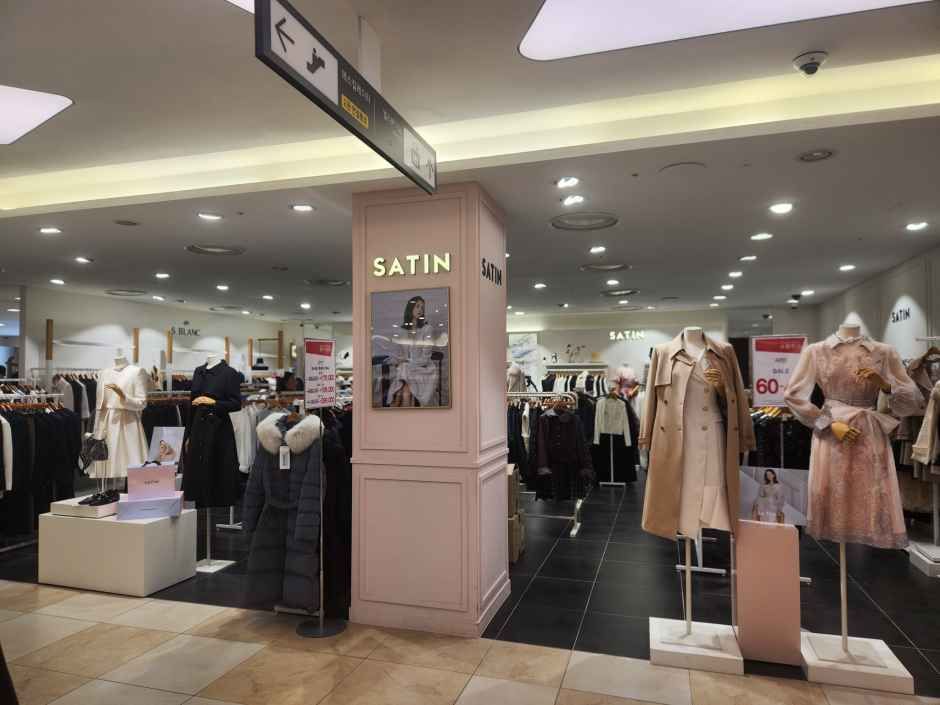 샤틴YK 마리오아울렛 1관점