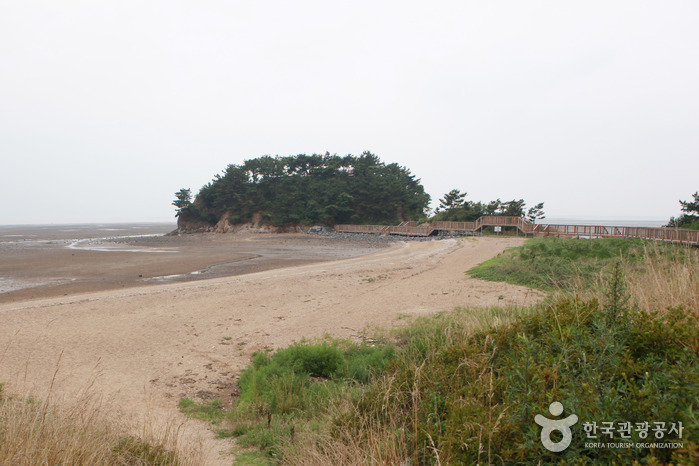 Sokdong Tidal Flat Village, Hongseong