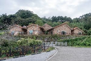 생거진천 화랑촌