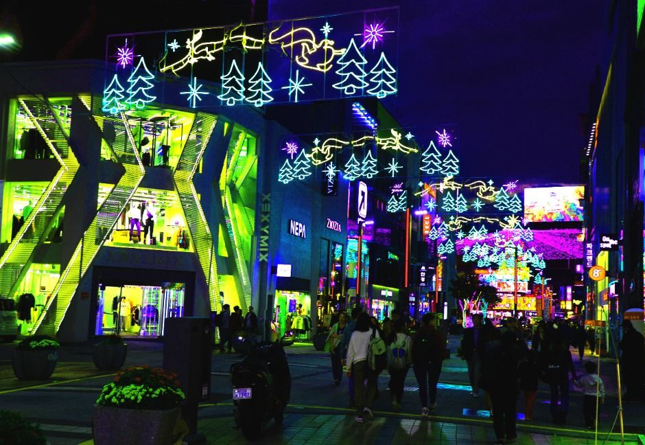 光復路 冬の光ツリー祭り