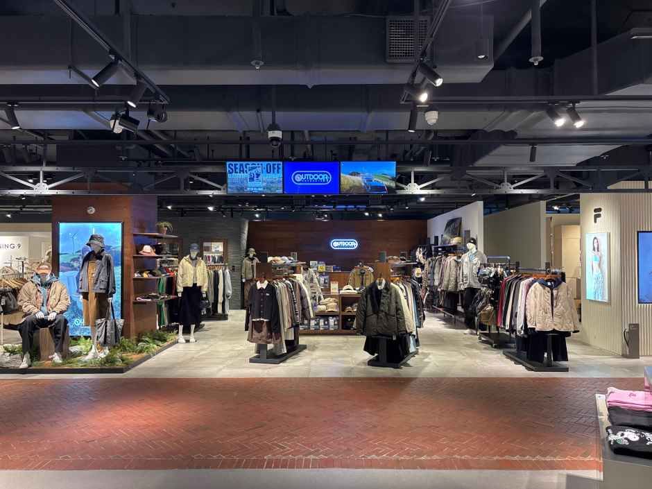 Outdoor Products LOTTE Department Store Busan Main Branch [Tax Refund Shop](아웃도어프로덕츠 롯데백화점 부산본점)