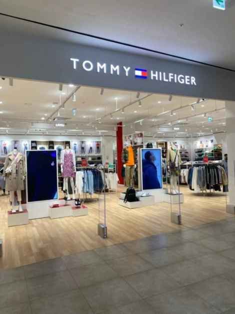 トミーヒルフィガー 現代百貨店 キンテックス店