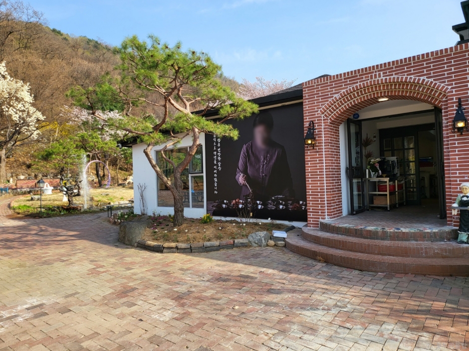 Kkotnuri Deulbap