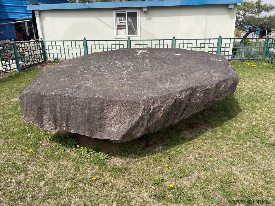 铁原支石墓群