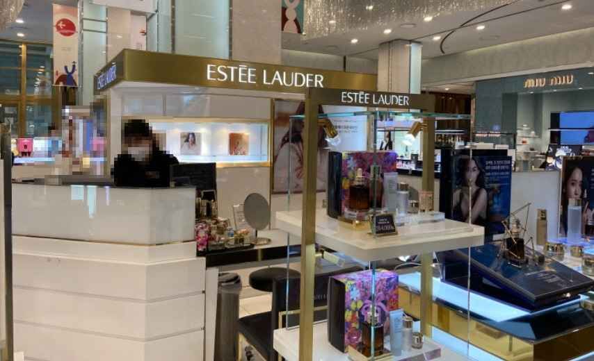 [事後免税店] ESTEE LAUDER（エスティローダー）・ロッテ百貨店クァンボク（光復）店(에스티로더 롯데백화점 광복점)