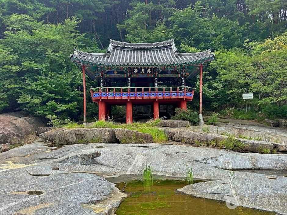 농월정 국민관광지 - 경상남도 함양군 안의면 농월정길 9-13 관광 명소