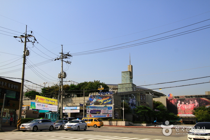 Anyang Sports Complex Swimming Pool
